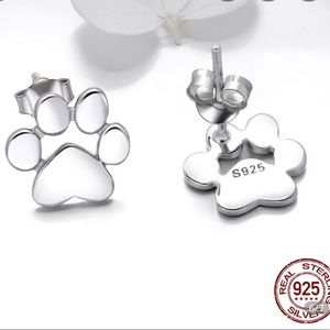 🐶Paw Print Dog 925 Silver Stud Earrings